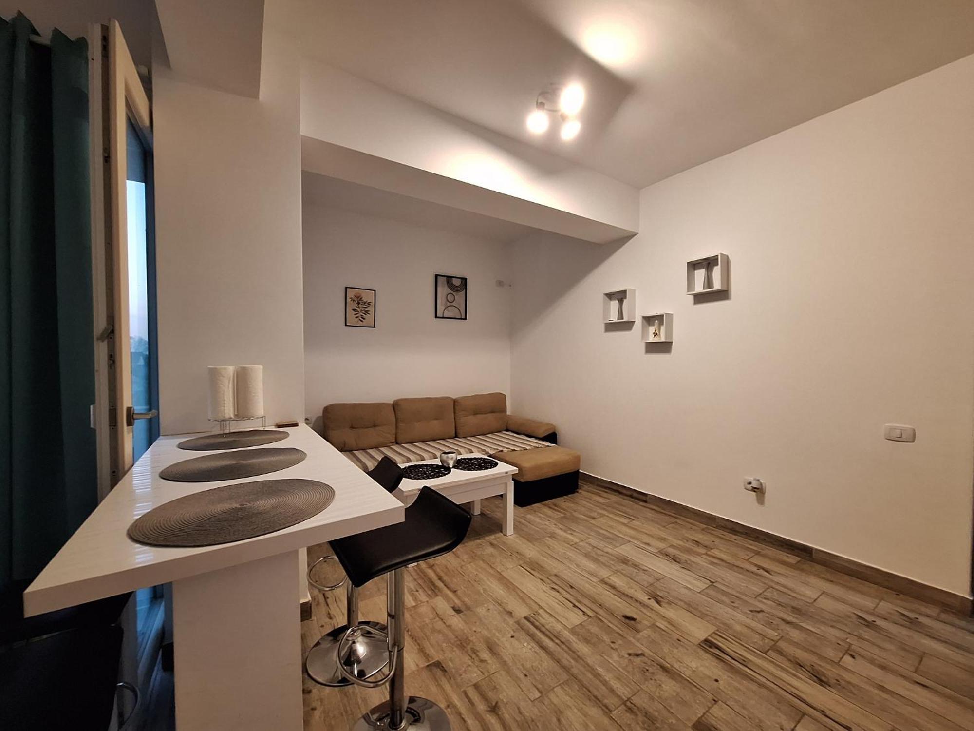Moni Apartment Năvodari Buitenkant foto
